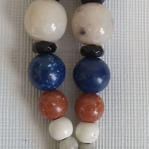 LCI Liz Claiborne Round Blue Plastic Pendant Beaded Cord Long Length Necklace - Picture 6 of 11